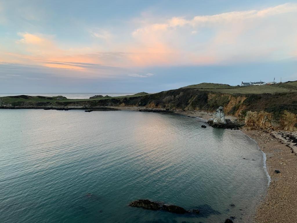 Castellor Bed & Breakfast Cemaes Exterior foto