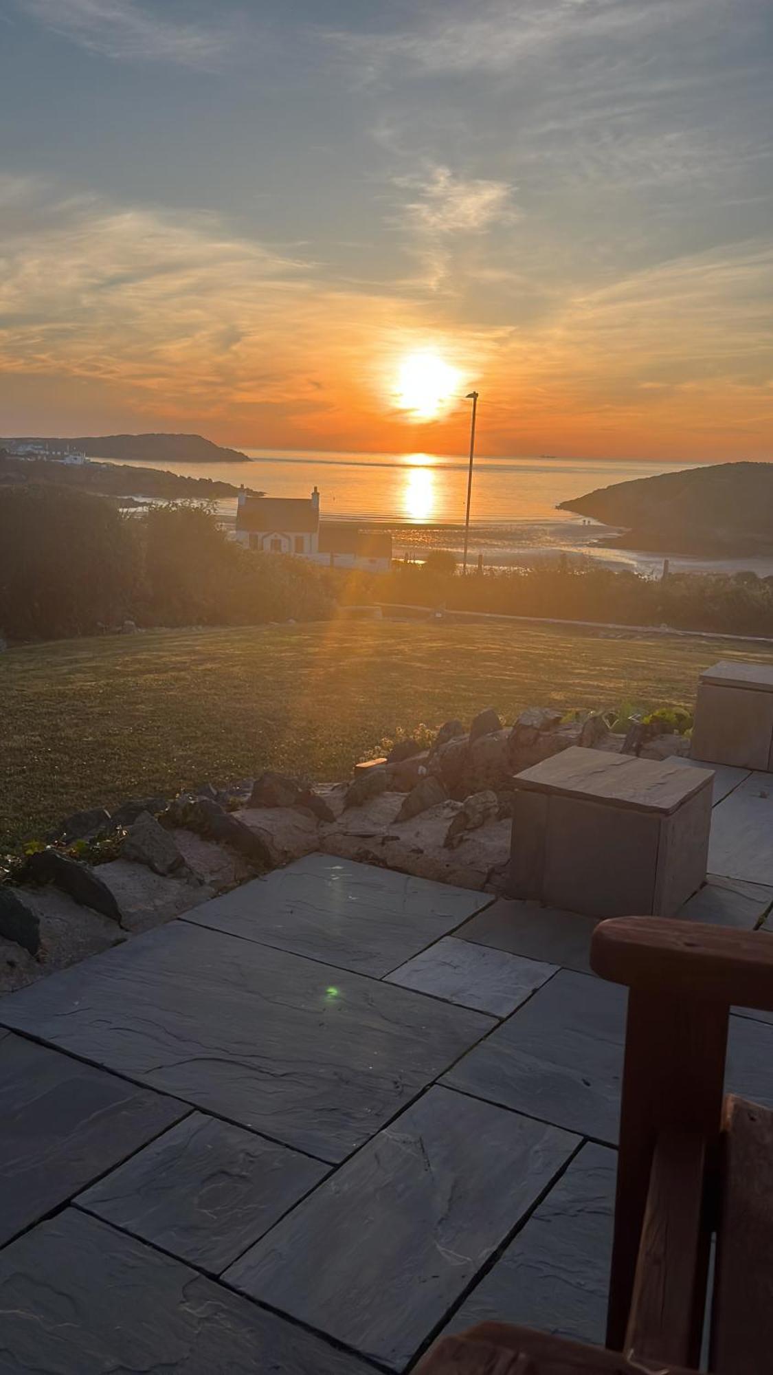 Castellor Bed & Breakfast Cemaes Exterior foto